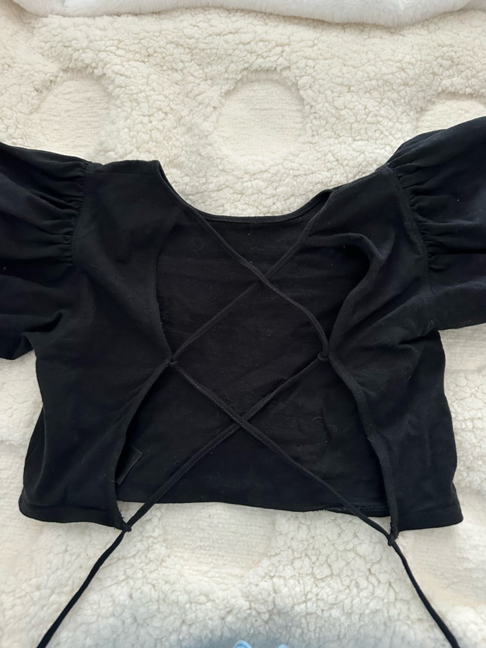 Aritzia black crop top